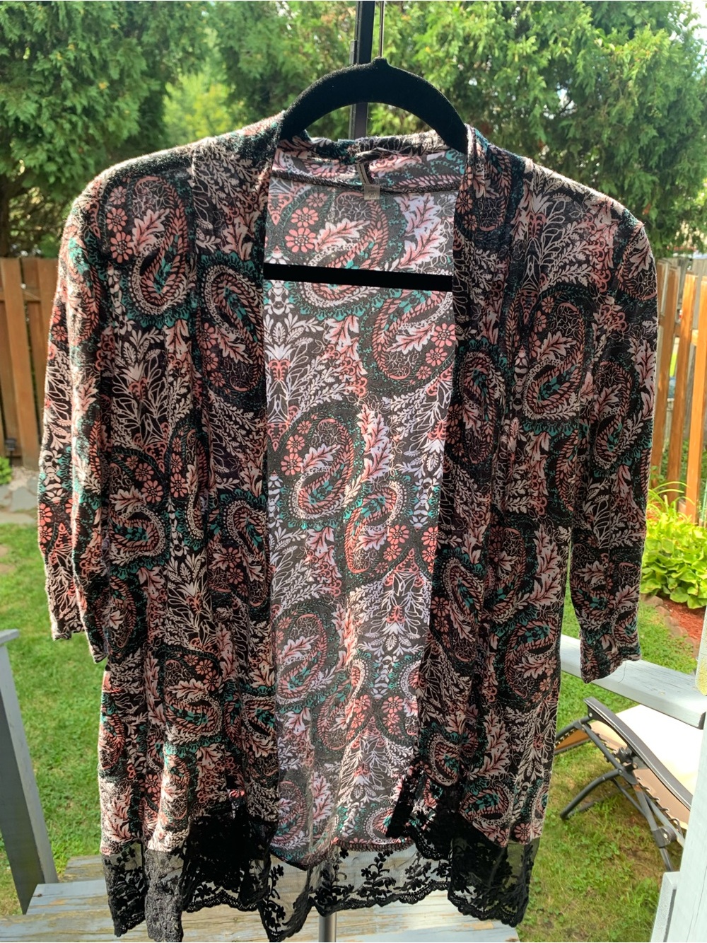Charlotte Russe Teal, Pink & Black Paisley Open Cardigan